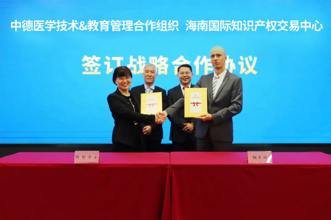 1640086138973340bGLK.jpg 16e330b5010d566975eb6d6972d6d898.jpg