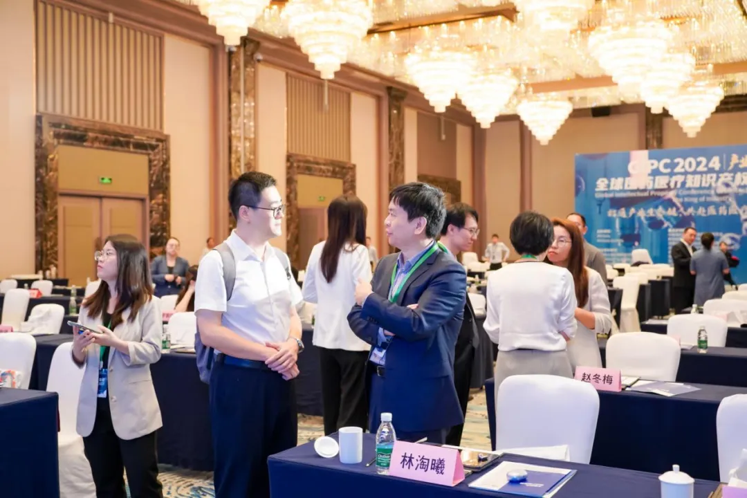 1727596751149930l6AR.jpg 35d3f860be00aaaccafe6c2e38bc4d27.jpg